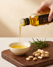 Load image into Gallery viewer, Cold pressed 100% Peanut Oil 花生油 (250ml)
